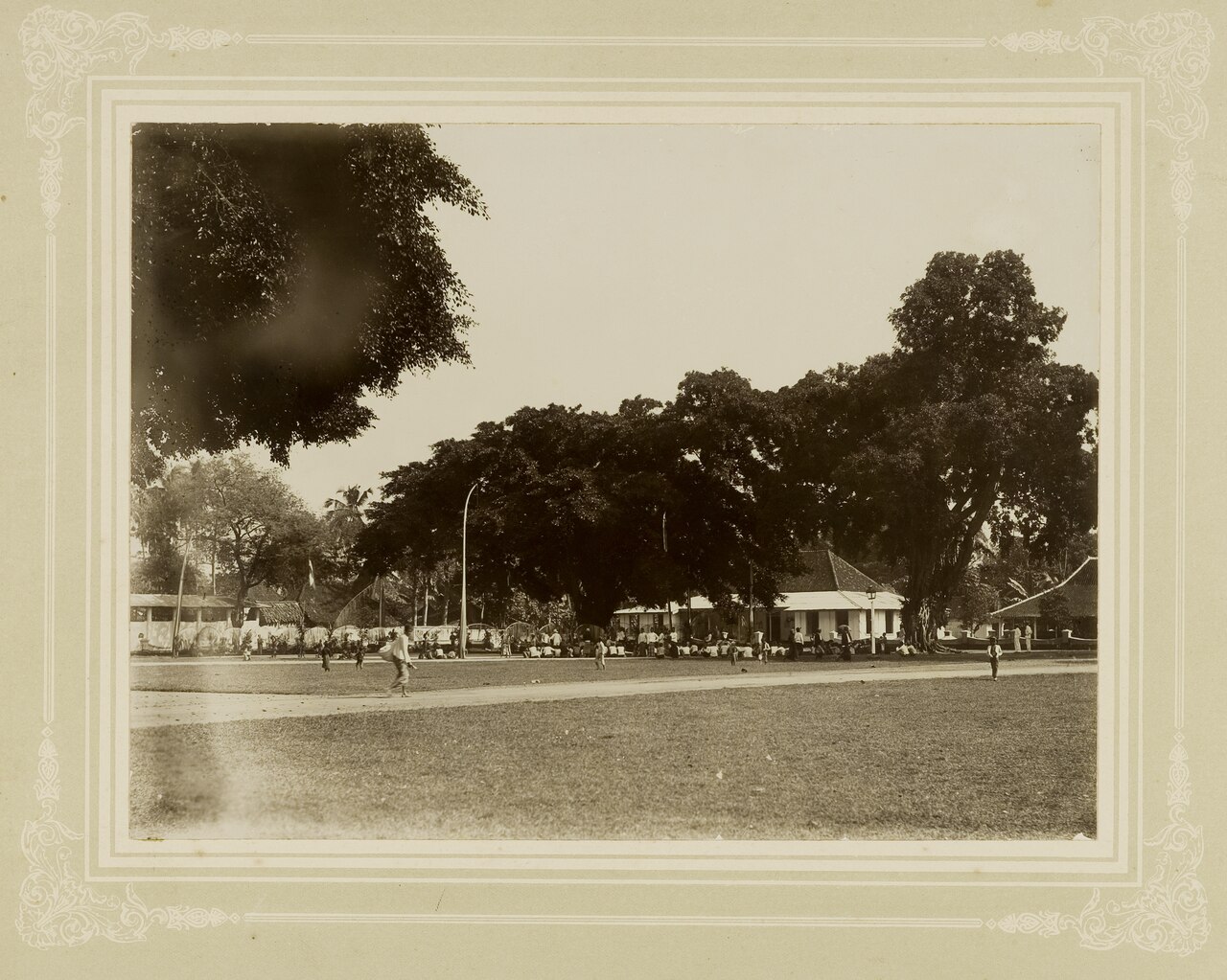 Alun-Alun & Kota Lama